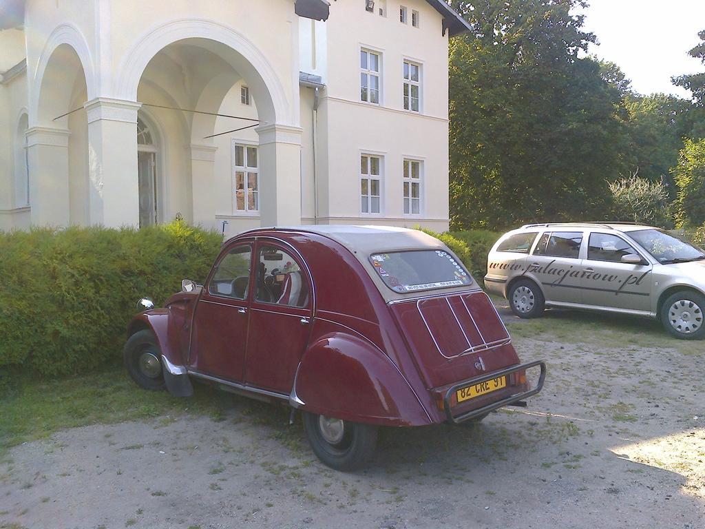 Agroturystyka "Palac W Janowie" ภายนอก รูปภาพ